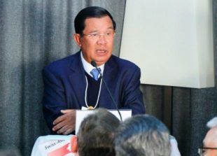 1_prime_minister_hun_sen_talks_about_investment_opportunities_in_cambodia_at_the_world_economic_forum_in_switzerland_facebook_0