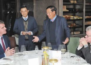 prime-minister-hun-sen-pitches-cambodia-to-swiss-investors-in-zurich-this-week-supplied