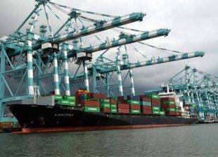 Malaysia exports ports