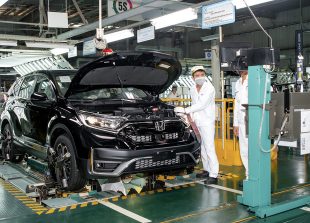 manufacturers-rush-to-assemble-cars-to-enjoy-50-percent-registration-tax-cut