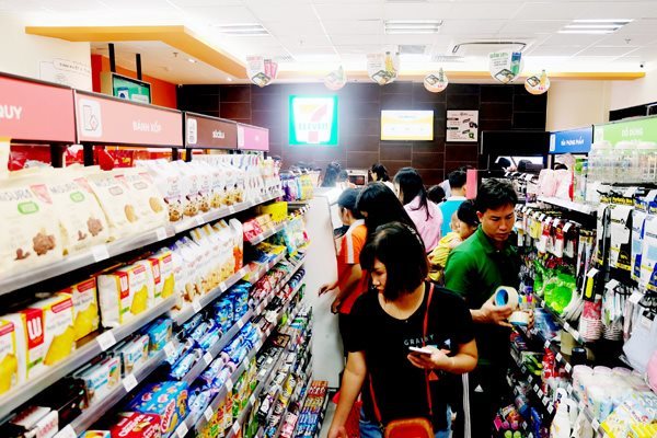 japanese-retailers-rouse-vietnamese-market-despite-pandemic