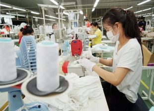 opportunities-for-vietnam-s-trade-when-the-u-s-removes-stay-at-home-orders