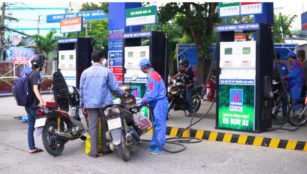 petrol-price-may-reach-vnd30-000-per-liter